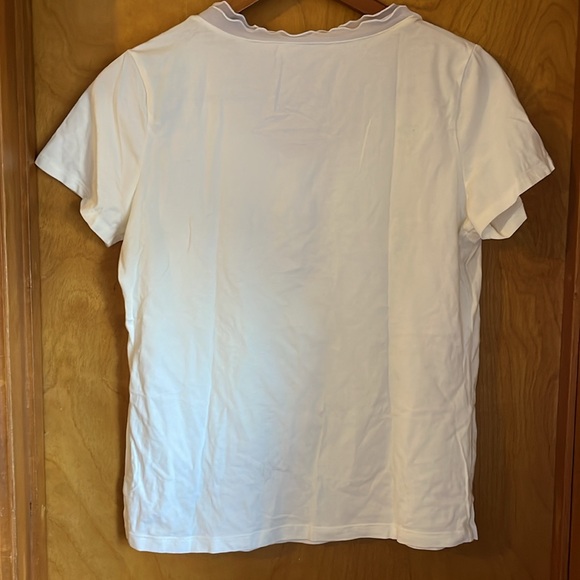 Liz Claiborne White Tee, Petite Medium - Picture 3 of 6